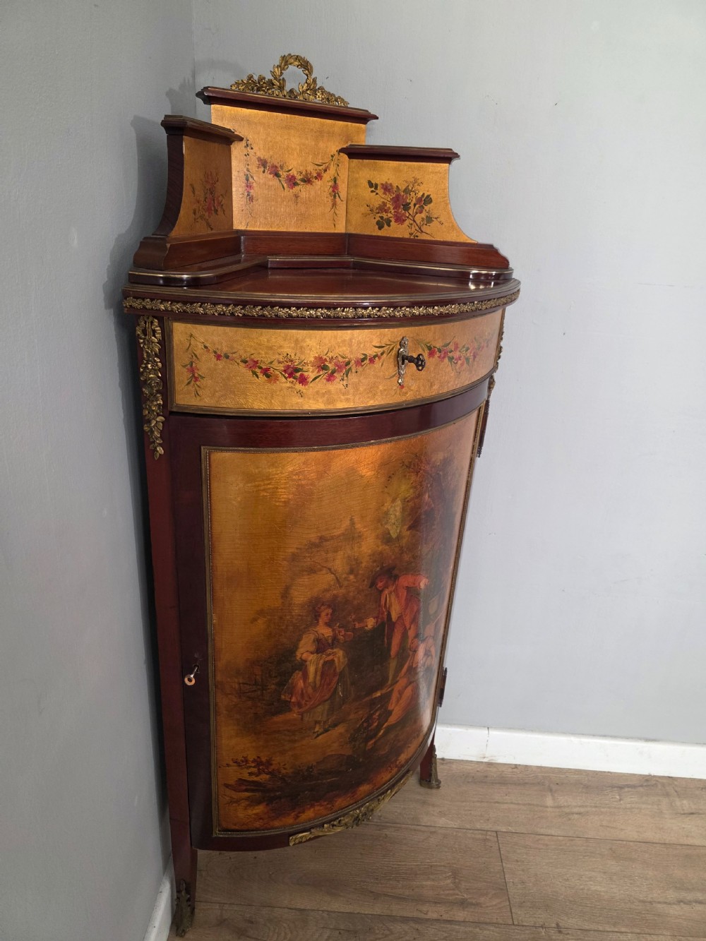 Antique French Vernis Style Martin Style Corner Cupboard 1900s  View XVI
