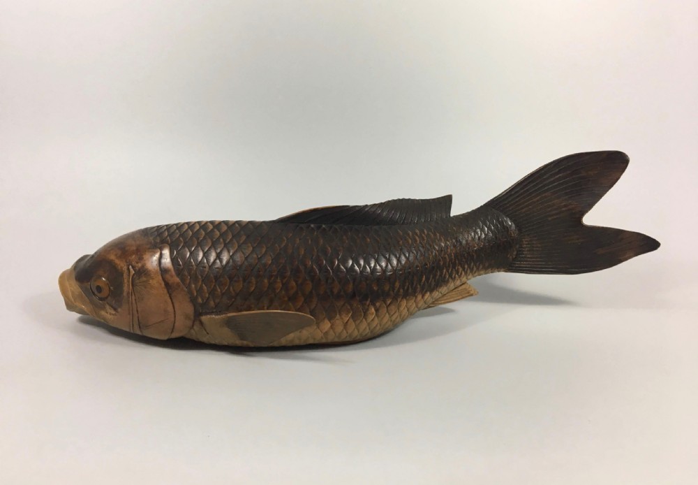Japanese carved wood carp okimono. Nishikawa Suketsugu, Meiji Period. View VI