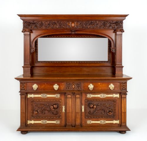 OUTSTANDING OAK ARTS AND CRAFTS SIDE CABINET - ADDITIONAL PHOTO 5