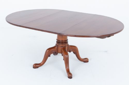 GEORGIAN STYLE CHERRY EXTENDING DINING TABLE - ADDITIONAL PHOTO 8
