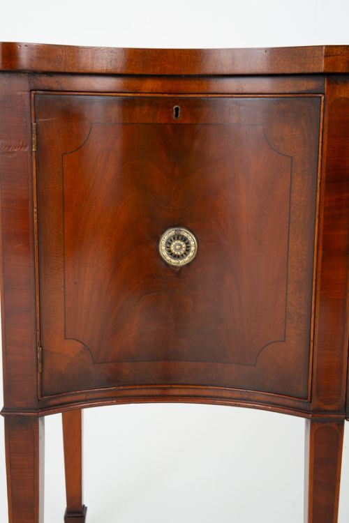fig 1. Georgian Revival Mahogany Sideboard.