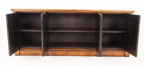 SUPERB OAK SIDE CABINET WITH GOTHIC ELEMENTS - ADDITIONAL PHOTO 3