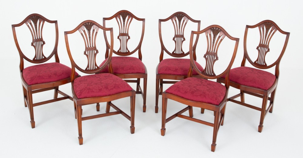 Set of 6 Mahogay Hepplewhite Style Dining Chairs
