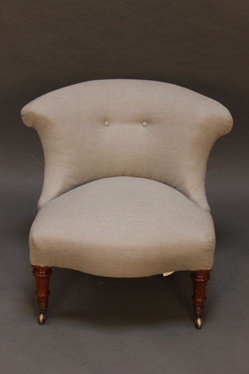 One 19thc Walnut Serpentine Fronted Nursing
chair