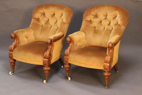 Pair of 19thc. Oak Button Back Armchairs