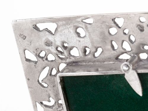 ANTIQUE SQUARE SILVER PHOTO PICTURE FRAME WITH A CARTOUCHE DEPICTING FEMALES AND HORSES - ADDITIONAL PHOTO 5