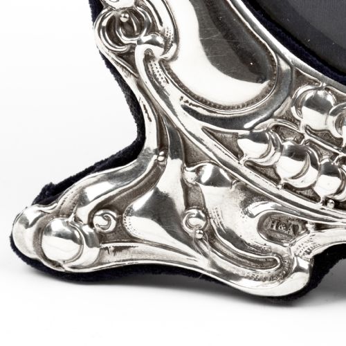 ANTIQUE ART NOUVEAU STYLE CIRCULAR SILVER PHOTO PICTURE FRAME - ADDITIONAL PHOTO 3
