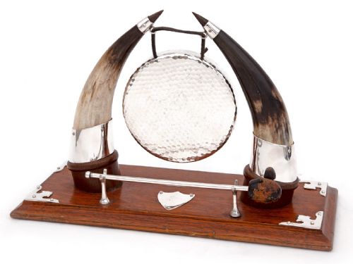 cow horn and oak decorative gong with silver plated corners - CATEGORY: ANTIQUE SILVER - DATED 1900