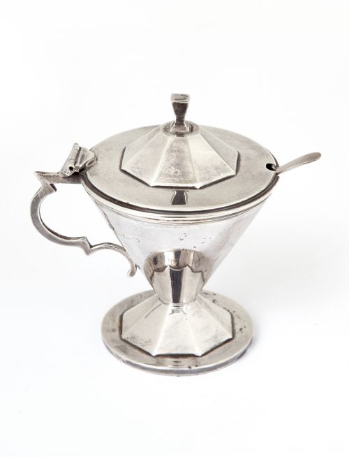 BOXED SILVER 3 PC CONDIMENT SET WITH TRUMPET SHAPED BODIES - ADDITIONAL PHOTO 2