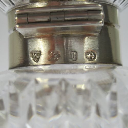 LARGE VICTORIAN CUT GLASS AND SILVER PERFUME BOTTLE - ADDITIONAL PHOTO 3