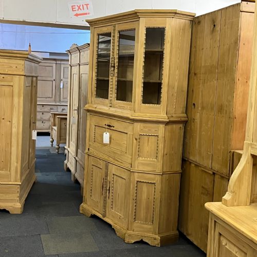 LARGE ATTRACTIVE VERY OLD EASTERN EUROPEAN PINE SECRETAIRE - ADDITIONAL PHOTO 3