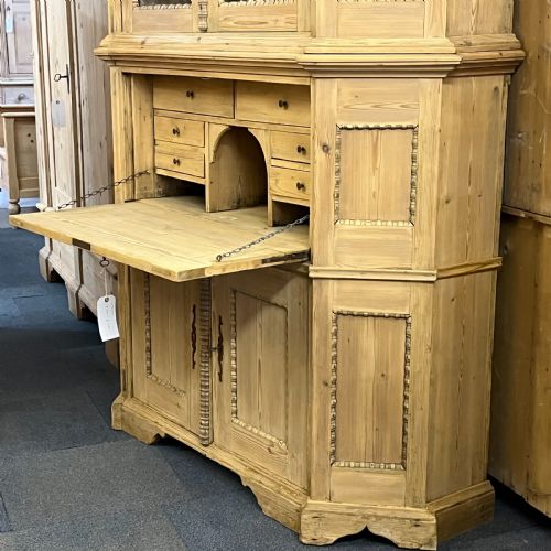 LARGE ATTRACTIVE VERY OLD EASTERN EUROPEAN PINE SECRETAIRE - ADDITIONAL PHOTO 5