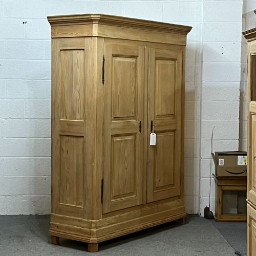 fig 2. Large Very Tall French Antique Pine Double Wardrobe (Dismantles)