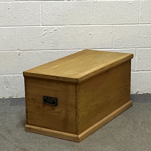 Medium Sized Victorian Pine Flat Top Box