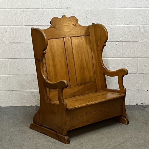 Edwardian Pine Monks Storage Bench with Lift Up Seat
