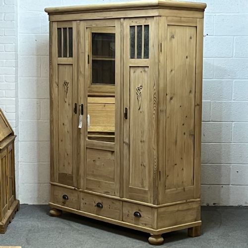 fig 1. 1930’s East German Partly Glazed Triple Pine Wardrobe (Dismantles)
