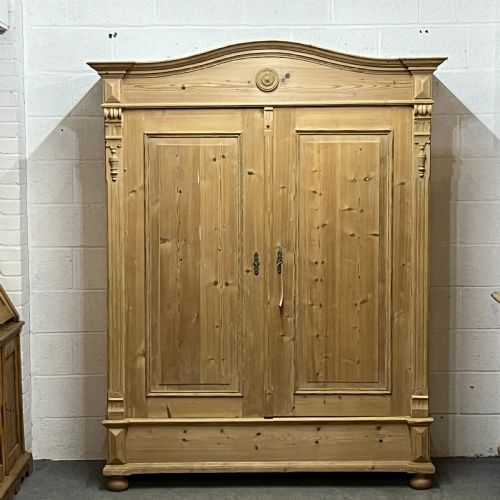 Large Arched Top Antique Pine Wardrobe (Dismantles)