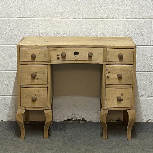 Old English Pine Serpentine Desk with Drawers