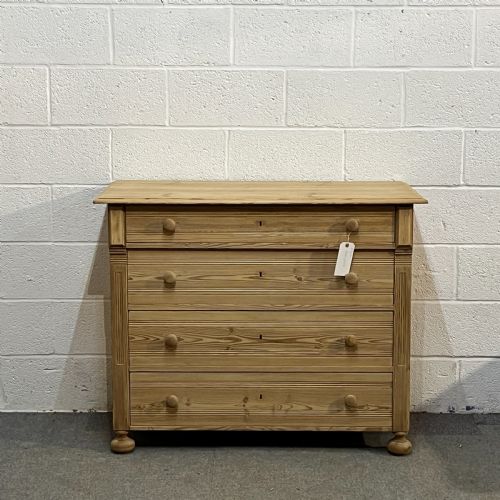 4 Drawers Antique Pine Chest of Drawers
