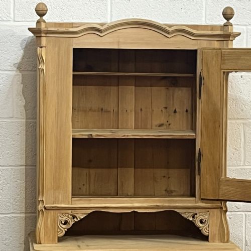SMALL PARTLY GLAZED ANTIQUE PINE DRESSER - ADDITIONAL PHOTO 7
