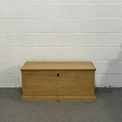 Victorian Blanket Chest