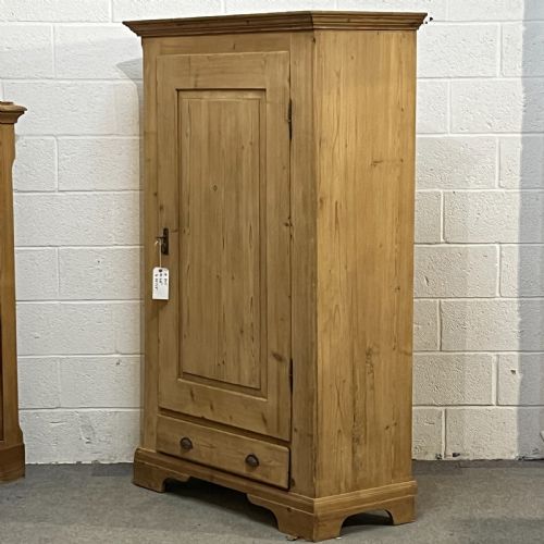 LARGE ANTIQUE PINE CUPBOARDSMALL WARDROBE - ADDITIONAL PHOTO 1
