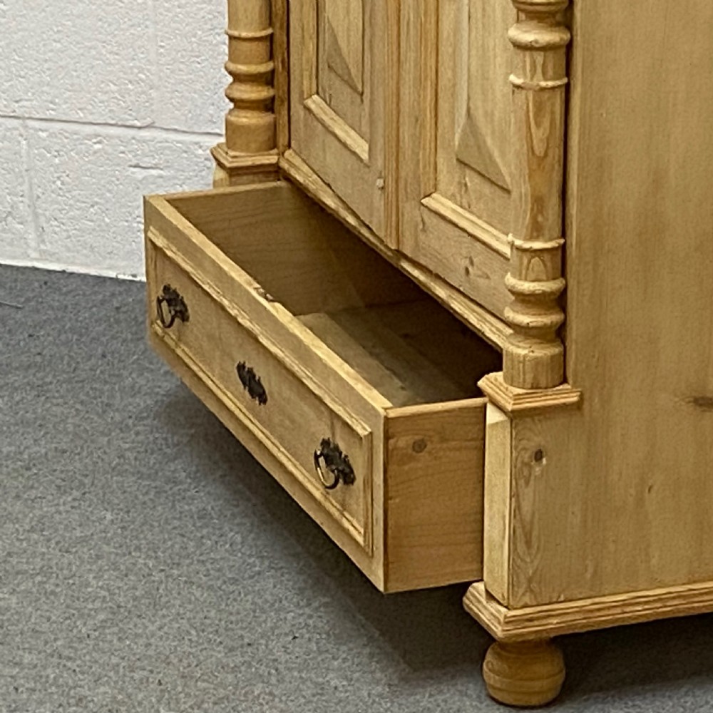 ATTRACTIVE ANTIQUE PINE HALL CUPBOARD View IV