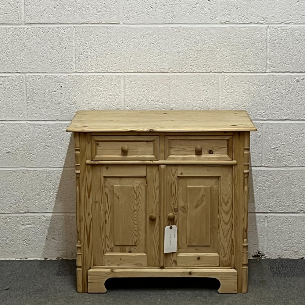 SMALL ANTIQUE PINE 2 DOOR 2 DRAWER CUPBOARD