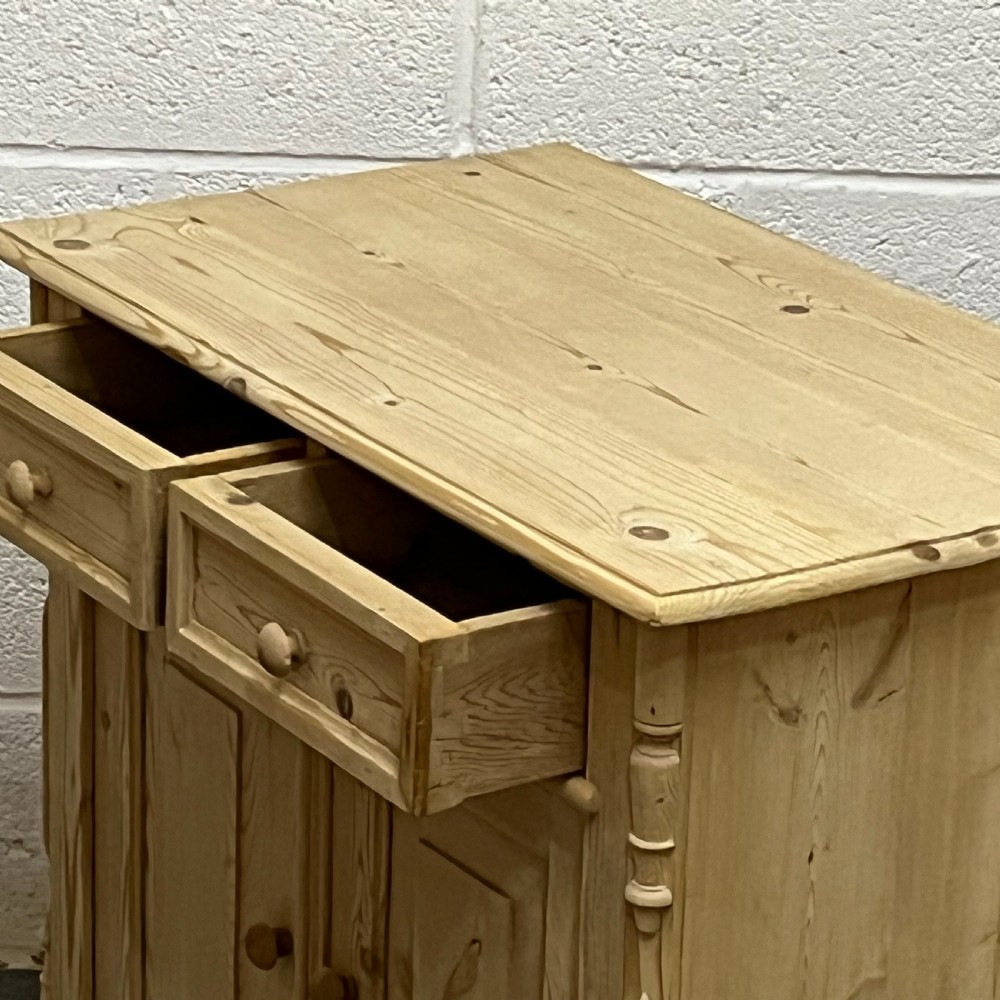 SMALL ANTIQUE PINE 2 DOOR 2 DRAWER CUPBOARD View IX
