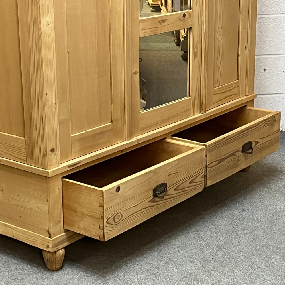 East German Late 1920's Triple Pine Wardrobe With Mirrored Door (Dismantles) View VII
