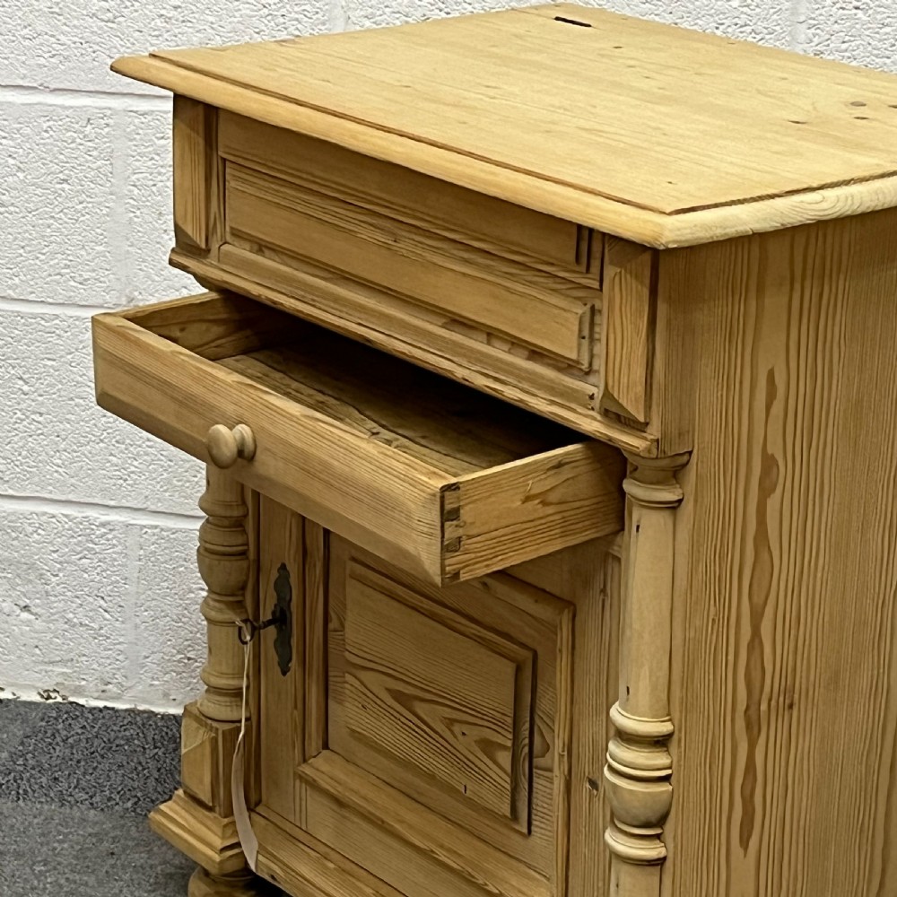 Small Antique Pine Washstand View VI