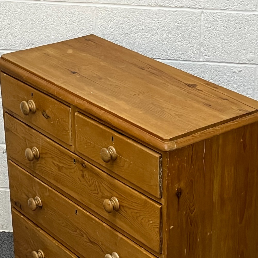 Late Victorian Pine 2 Over 3 Chest Of Drawers View III
