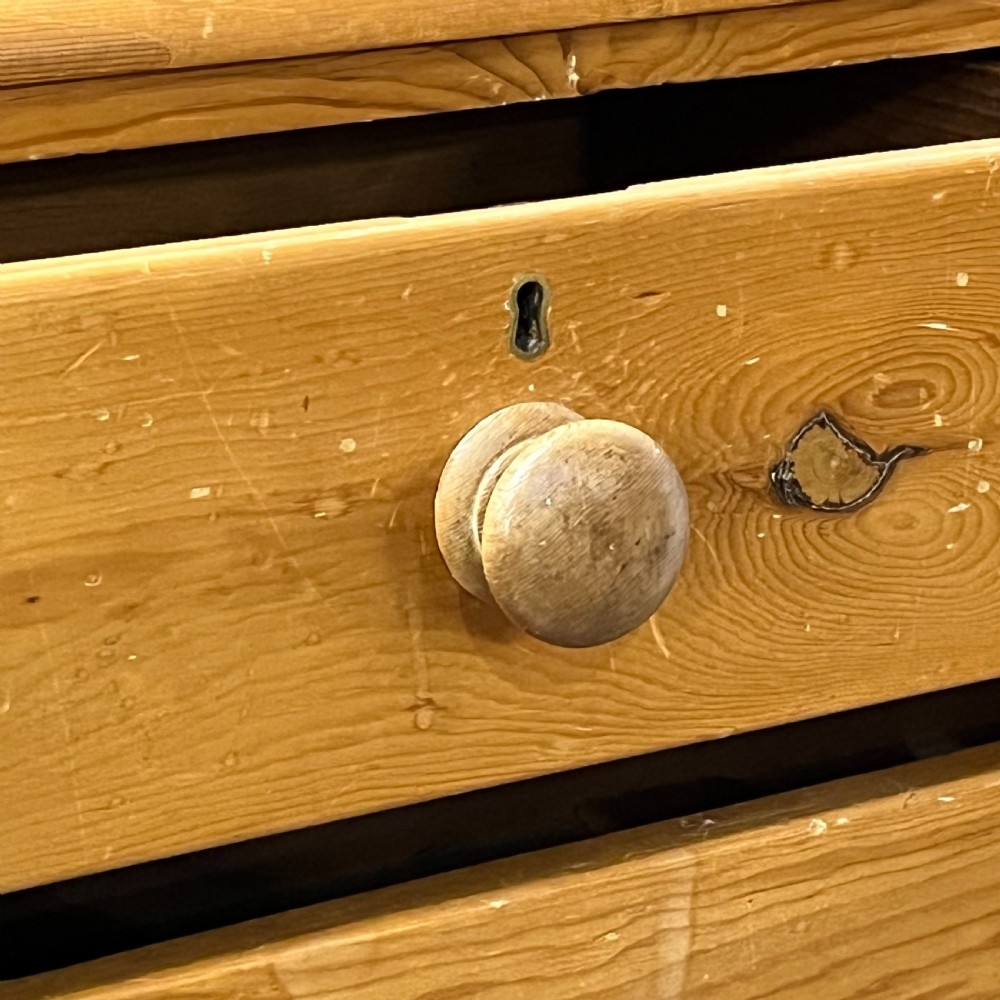 Late Victorian Pine 2 Over 3 Chest Of Drawers View VII