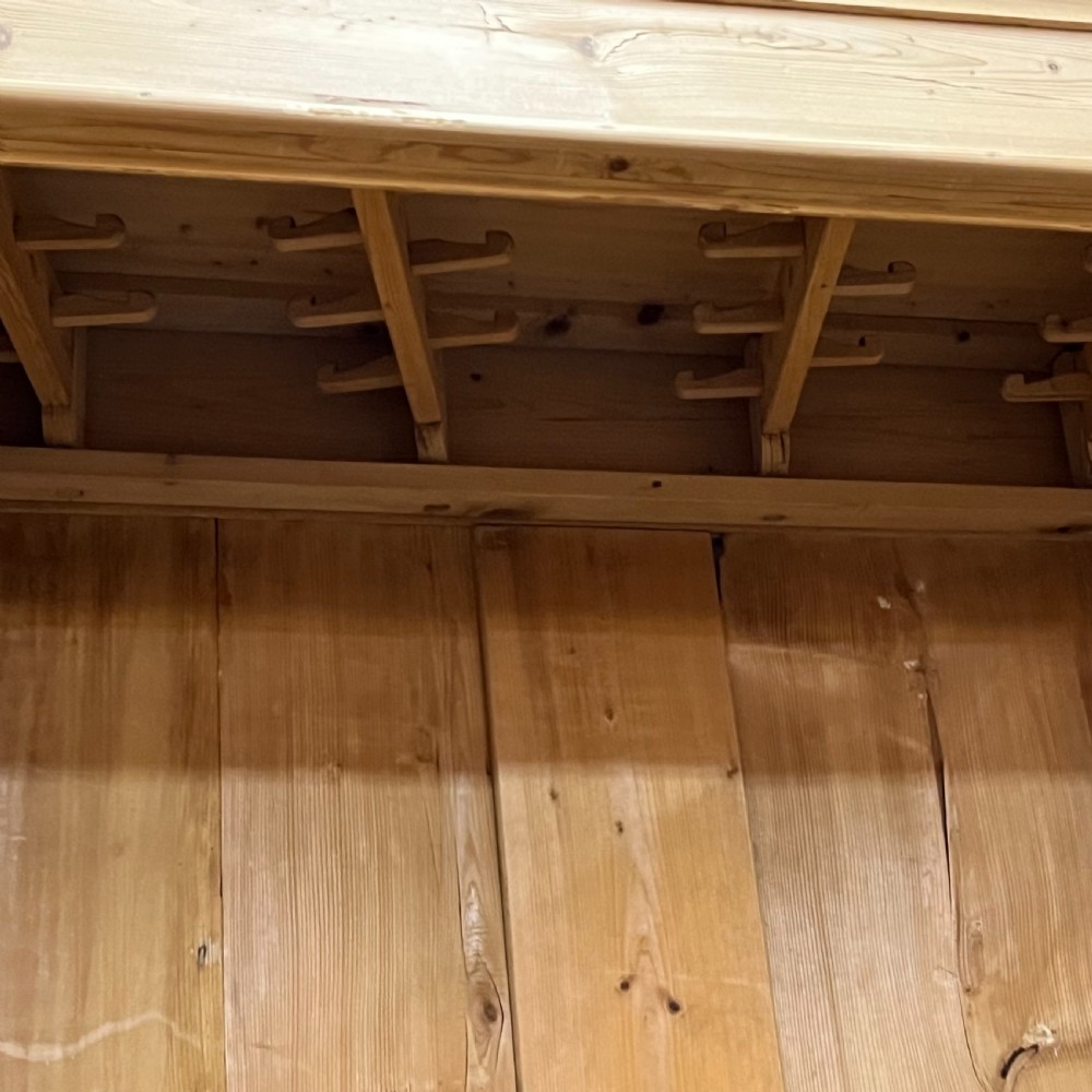 Large Antique Pine Wardrobe (Dismantles)  View X
