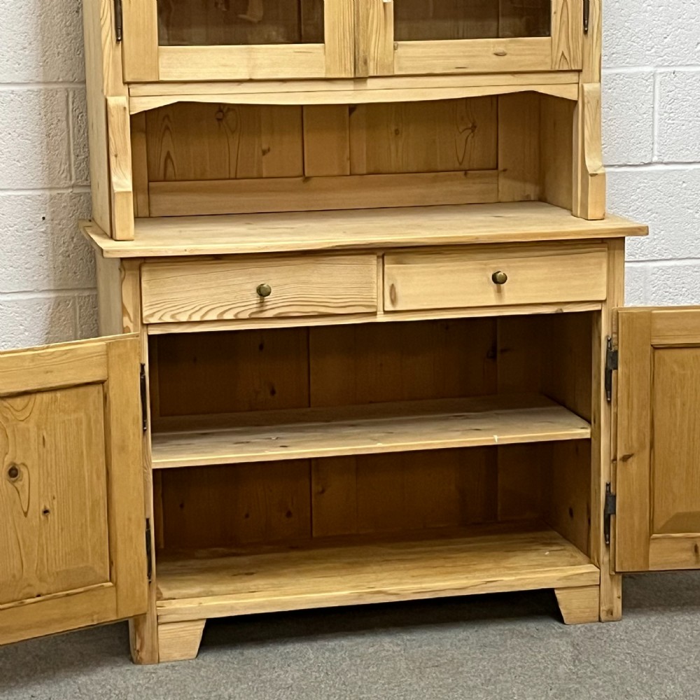 1920's East German Pine Glazed Dresser View VI