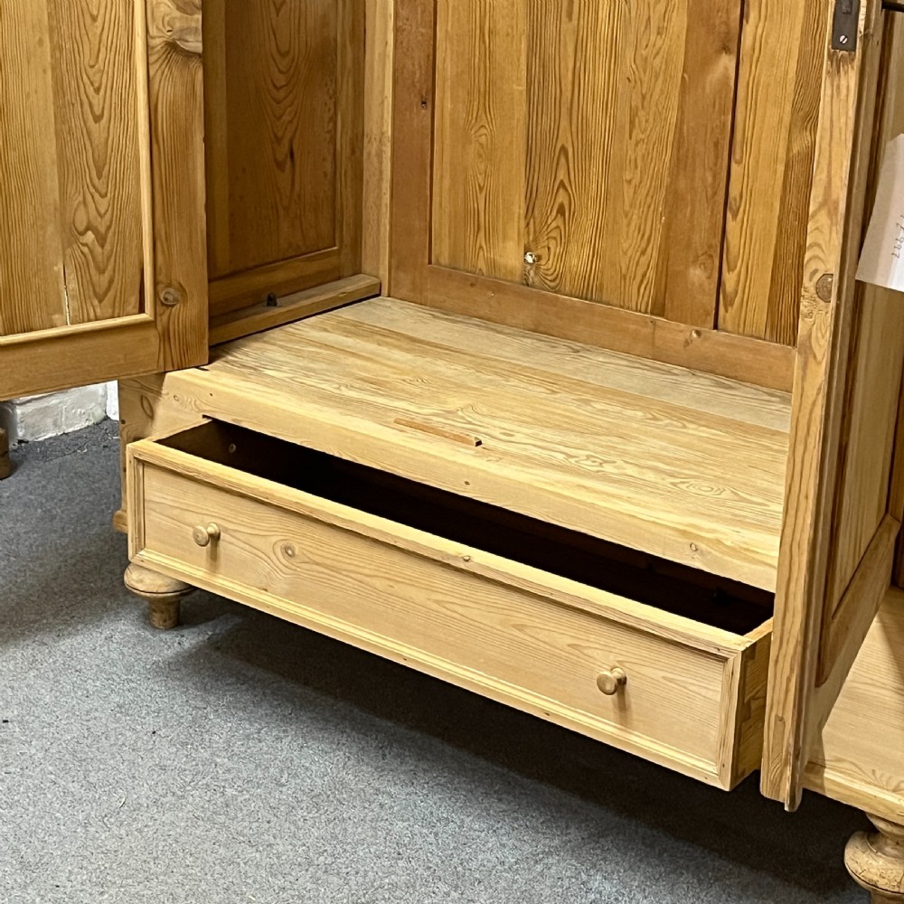Arched Top Antique Pine Double Wardrobe (Dismantles) View VII