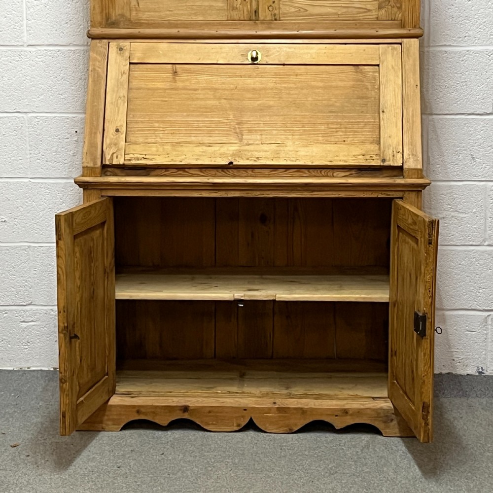 Large Antique Pine Secretaire with Internal Drawers View VI