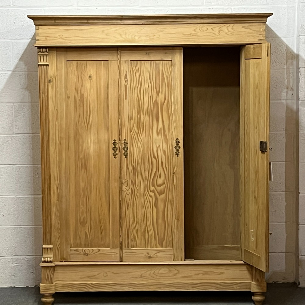 Large Antique Pine 2 Door Wardrobe (Dismantles) View VI