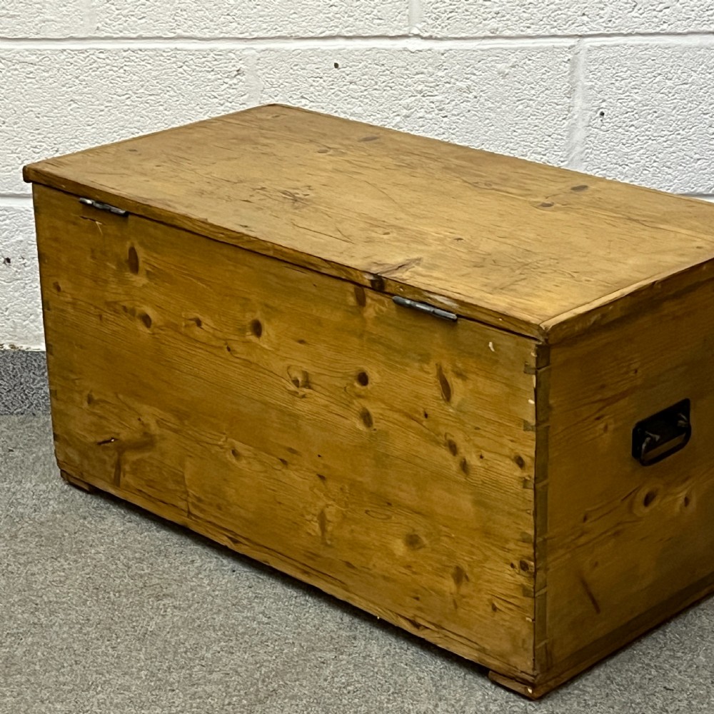 Late Victorian Pine Flat Top Box View VI
