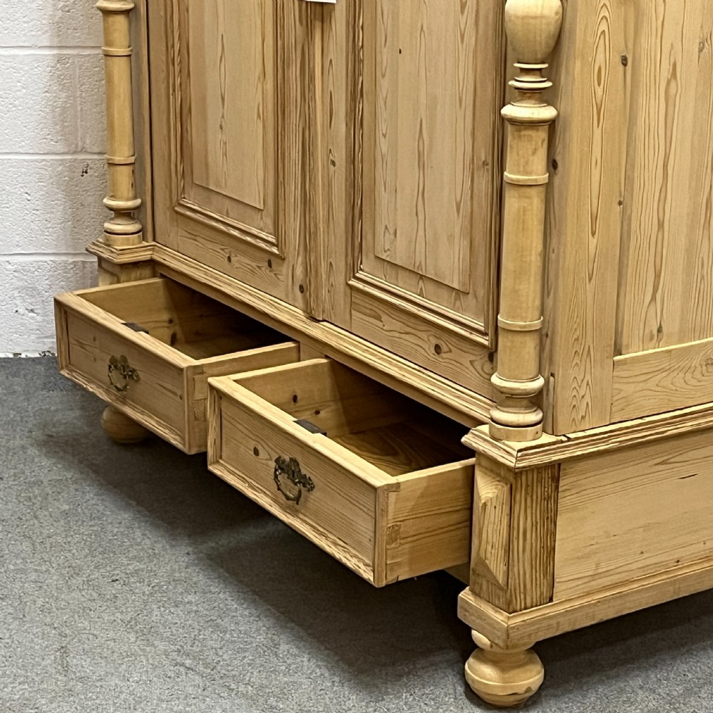Beautiful Double Column Antique Pine Wardrobe With Bottom Drawers (Dismantles) View VI