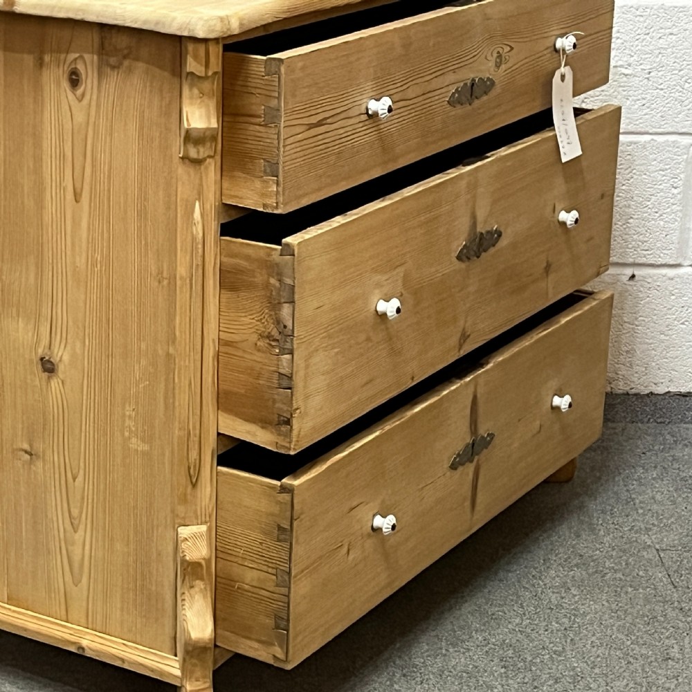 Eastern European Antique Pine Chest Of 3 Drawers View VI