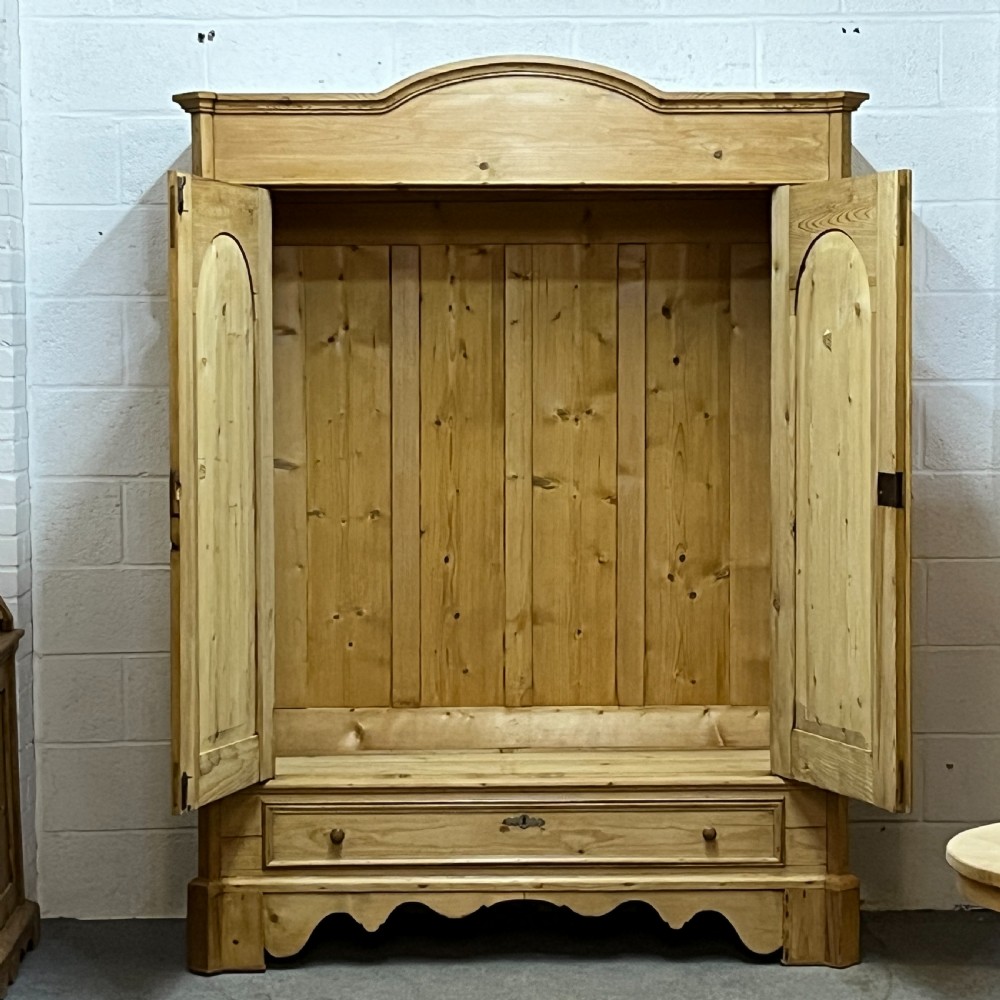 Beautiful Waxed Arched Top Old Pine Double Wardrobe With Bottom Drawer  View VII