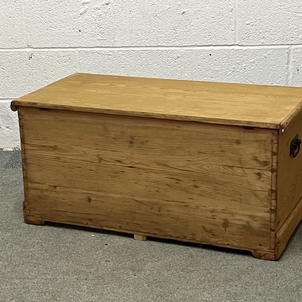 Medium Sized Victorian Pine Flat Top Blanket Box View VII