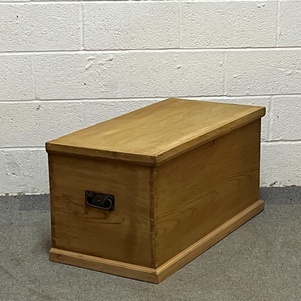 Medium Sized Victorian Pine Flat Top Box
