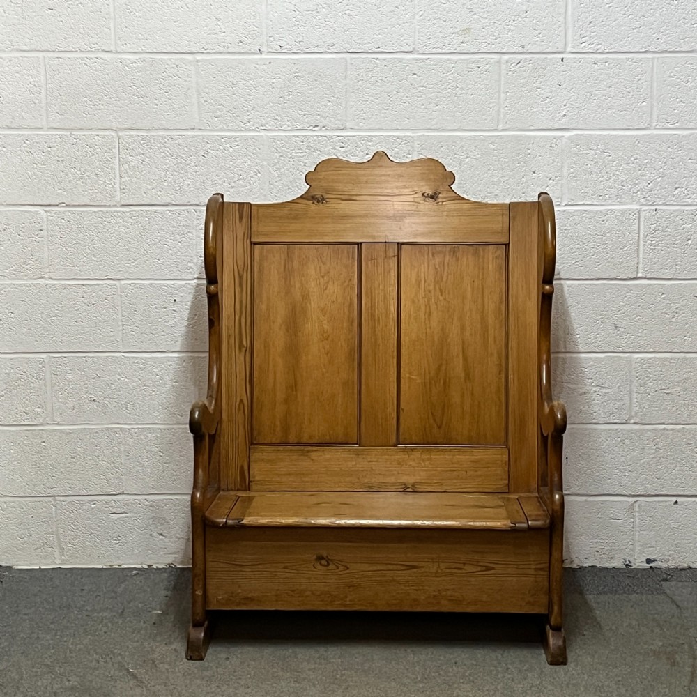 Edwardian Pine Monks Storage Bench With Lift Up Seat View II