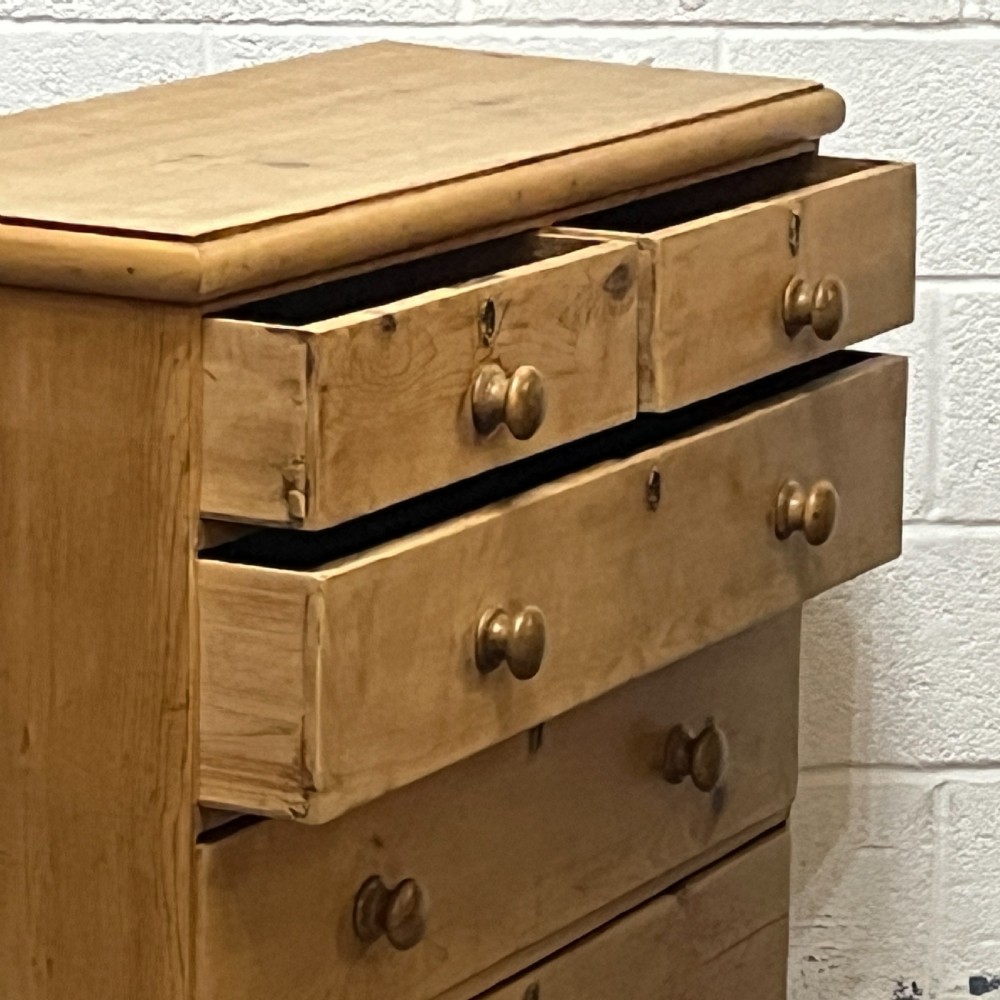 Small Late Victorian Pine 2 Over 3 Chest Of Drawers View VI