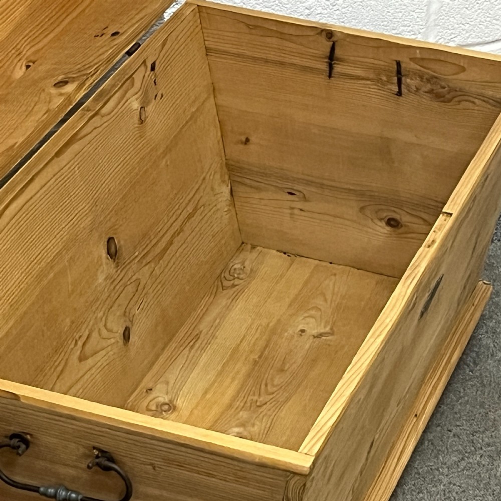 Antique Pine Dome Top Blanket Chest View VI