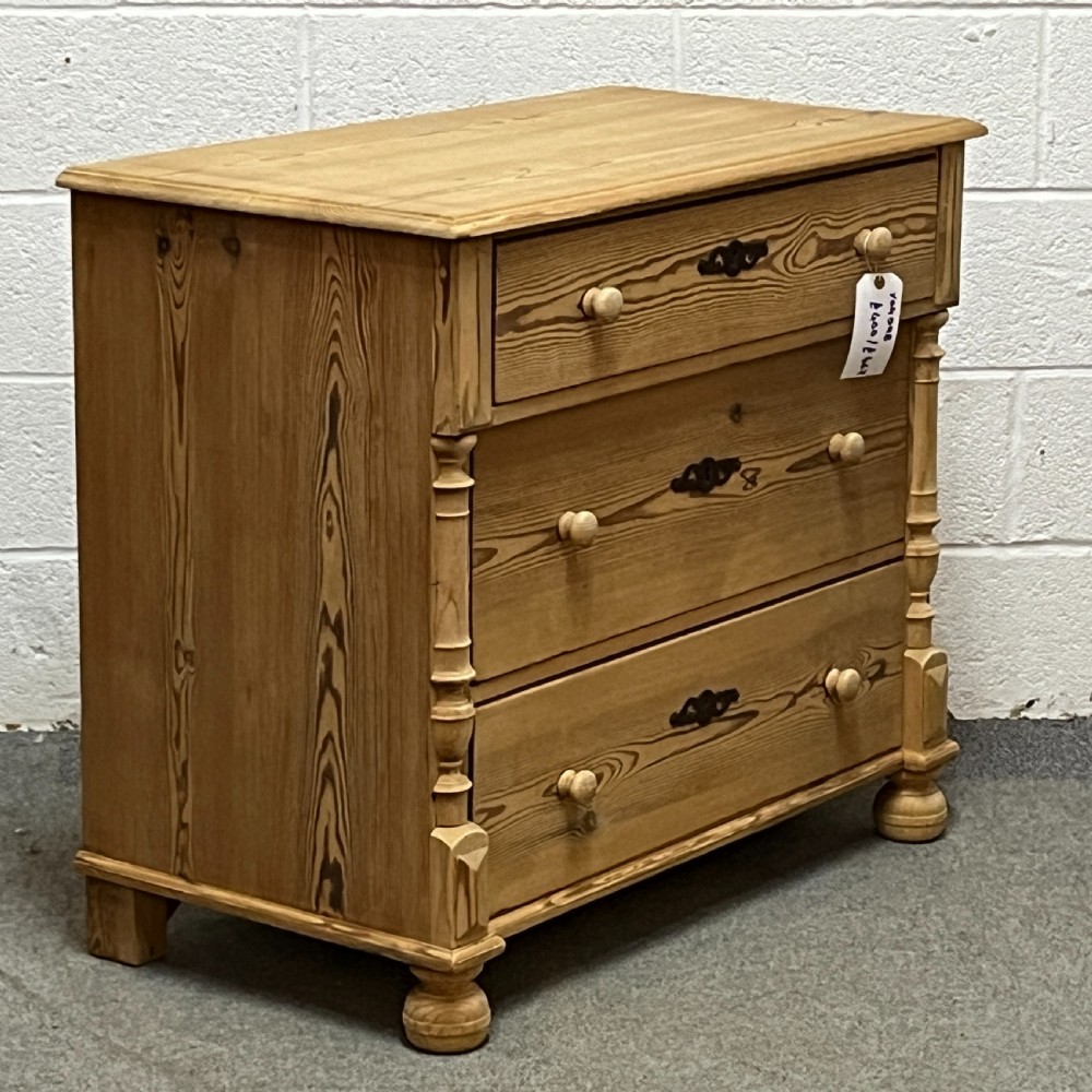 Antique Pine 3 Drawer Chest Of Drawers View II