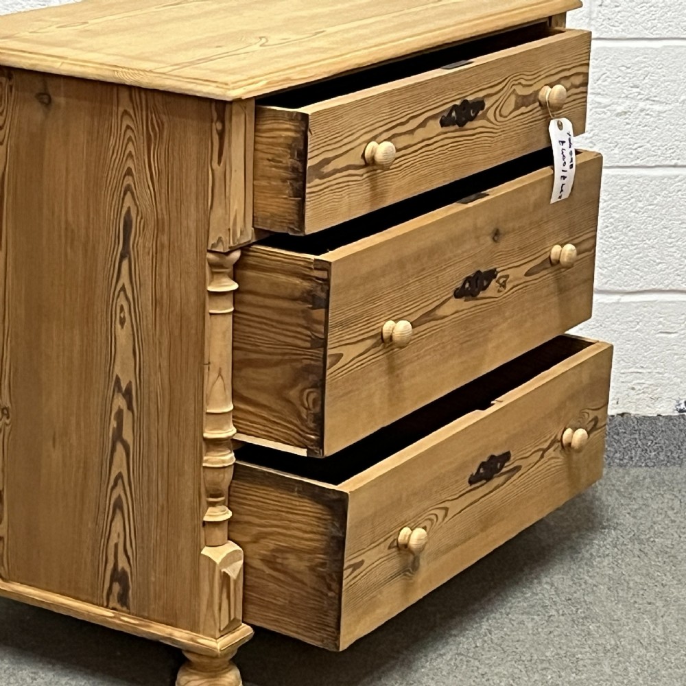 Antique Pine 3 Drawer Chest Of Drawers View IV