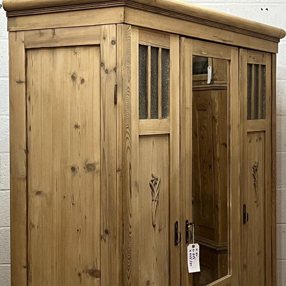 1930’s East German Partly Glazed Triple Pine Wardrobe (Dismantles) View VIII